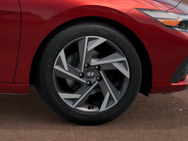 2025 Hyundai Elantra SEL Sport photo 8