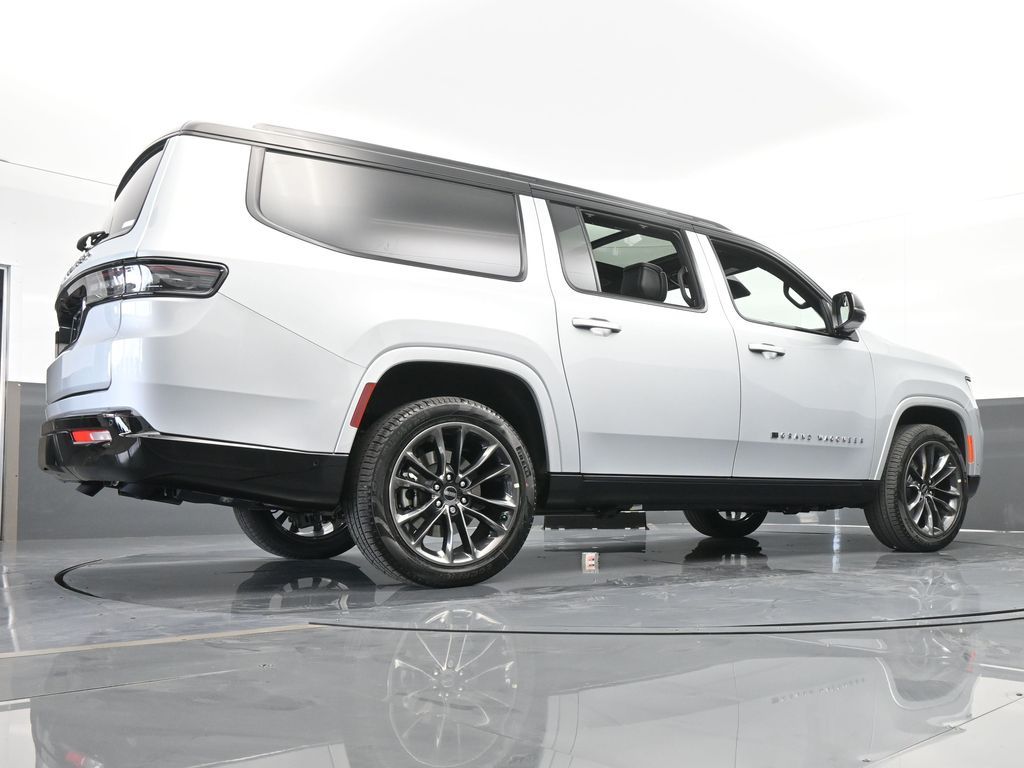 2024 Jeep Grand Wagoneer L II photo 51