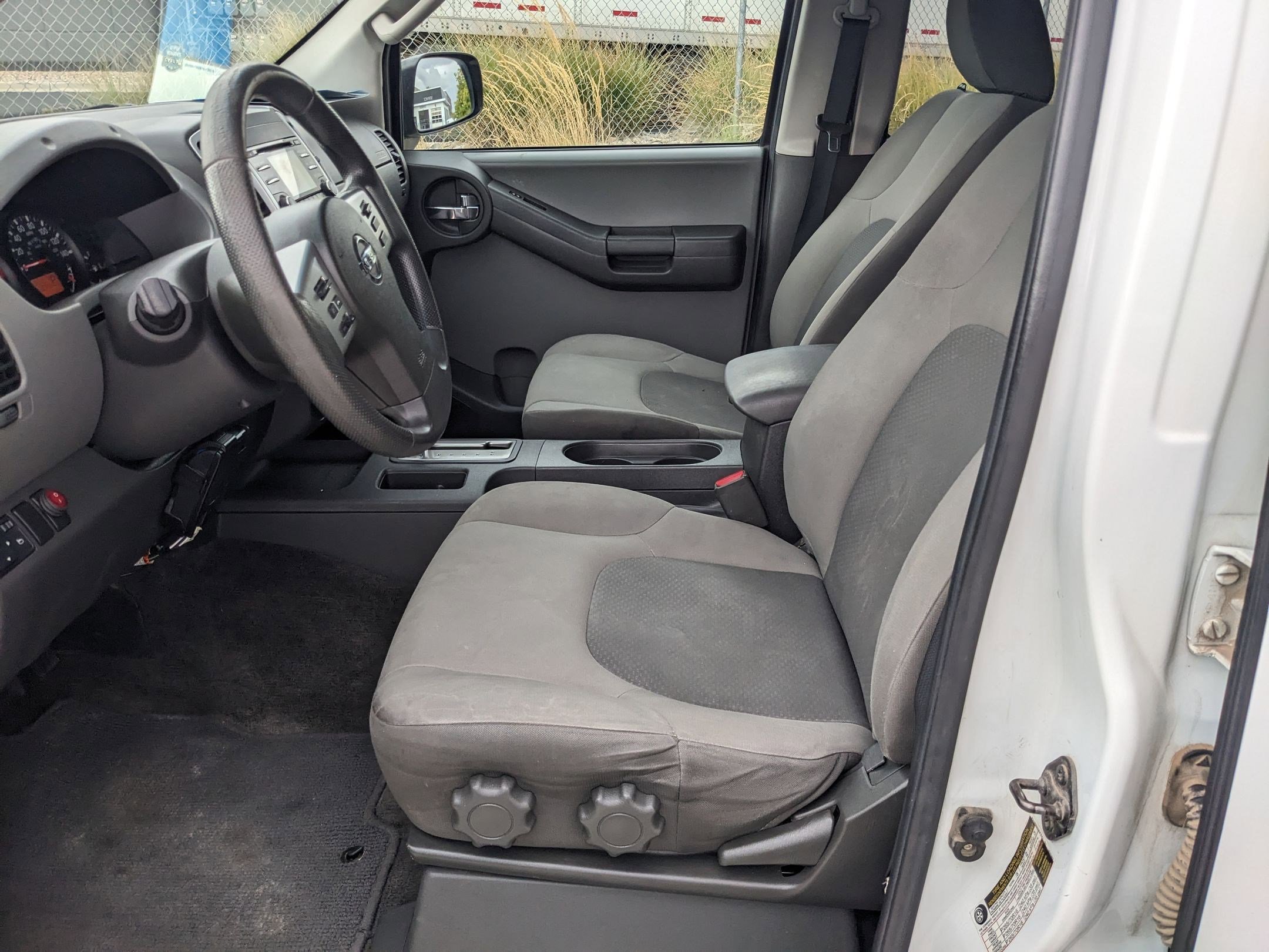 2014 Nissan Xterra S photo 14