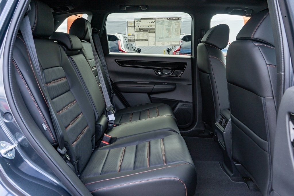 2026 Honda CR-V Hybrid Sport Touring photo 9