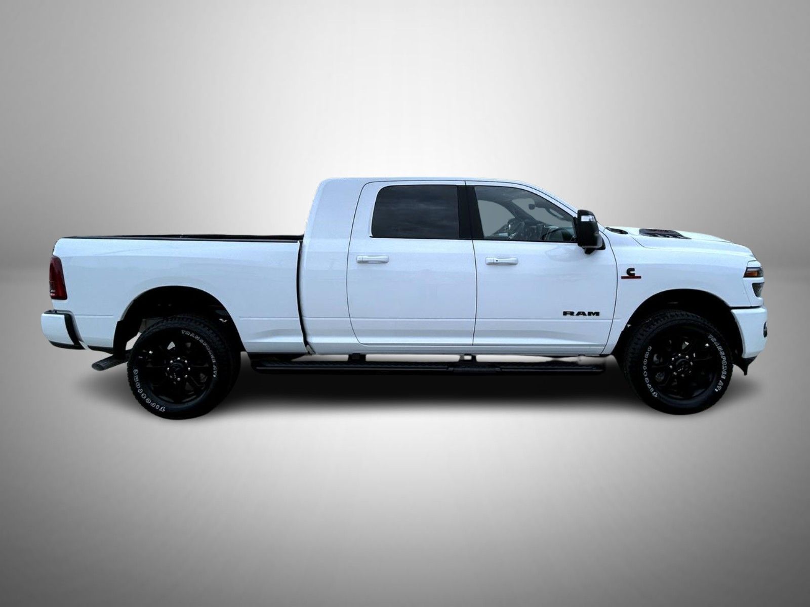 2025 Ram 2500 Laramie photo 4