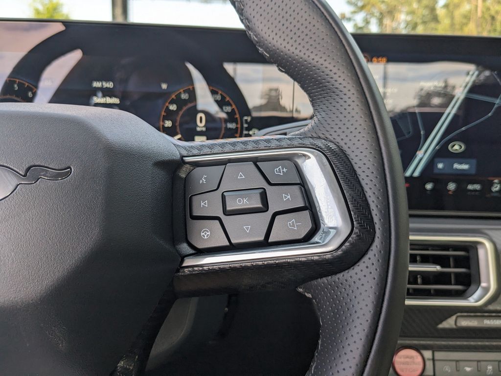 2025 Ford Mustang GT Premium photo 29