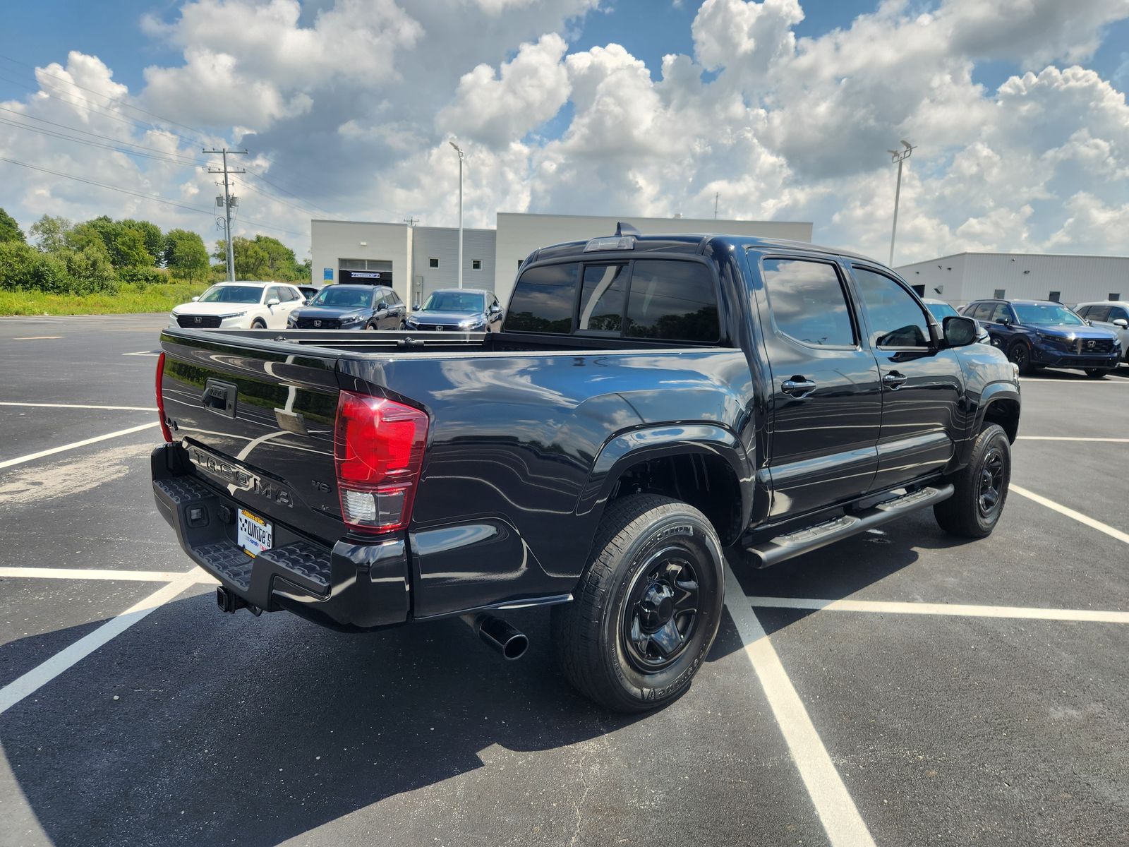 2023 Toyota Tacoma SR 4x4 Double Cab photo 3