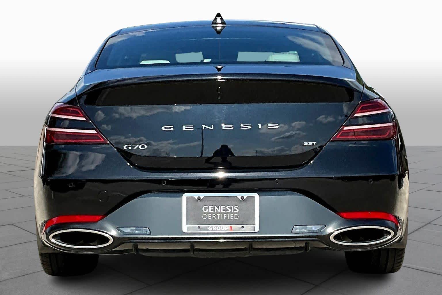 2025 Genesis G70 3.3T Sport Advanced photo 4