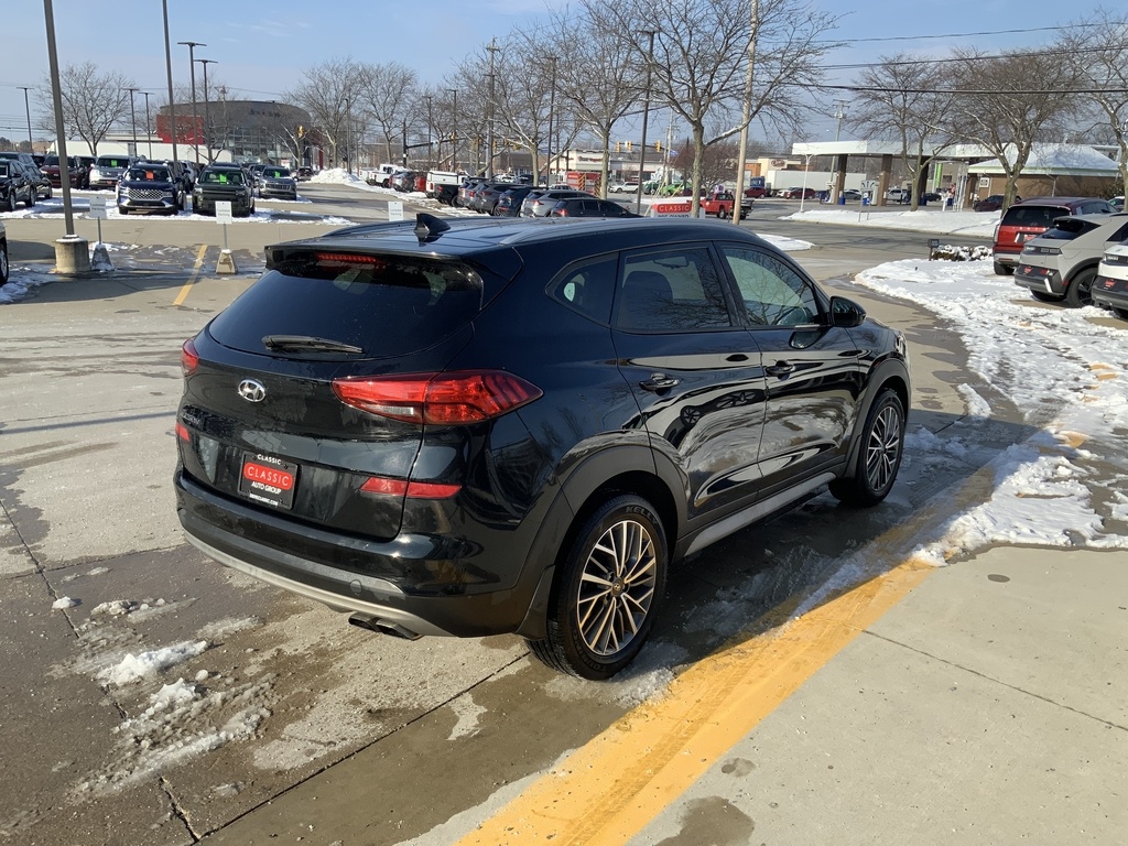 2020 Hyundai Tucson SEL photo 2