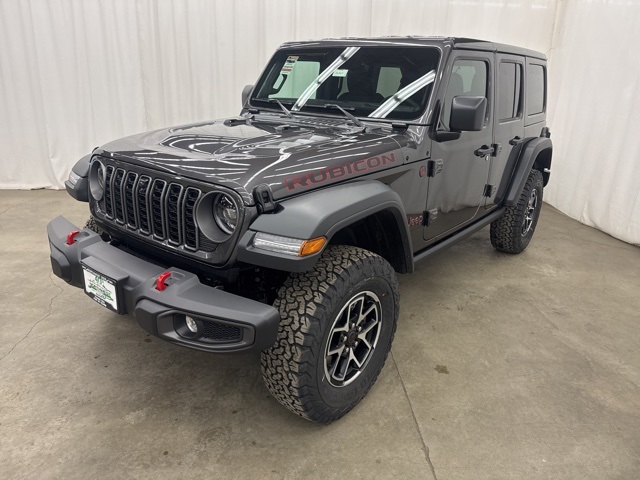 2025 Jeep Wrangler Rubicon photo 3