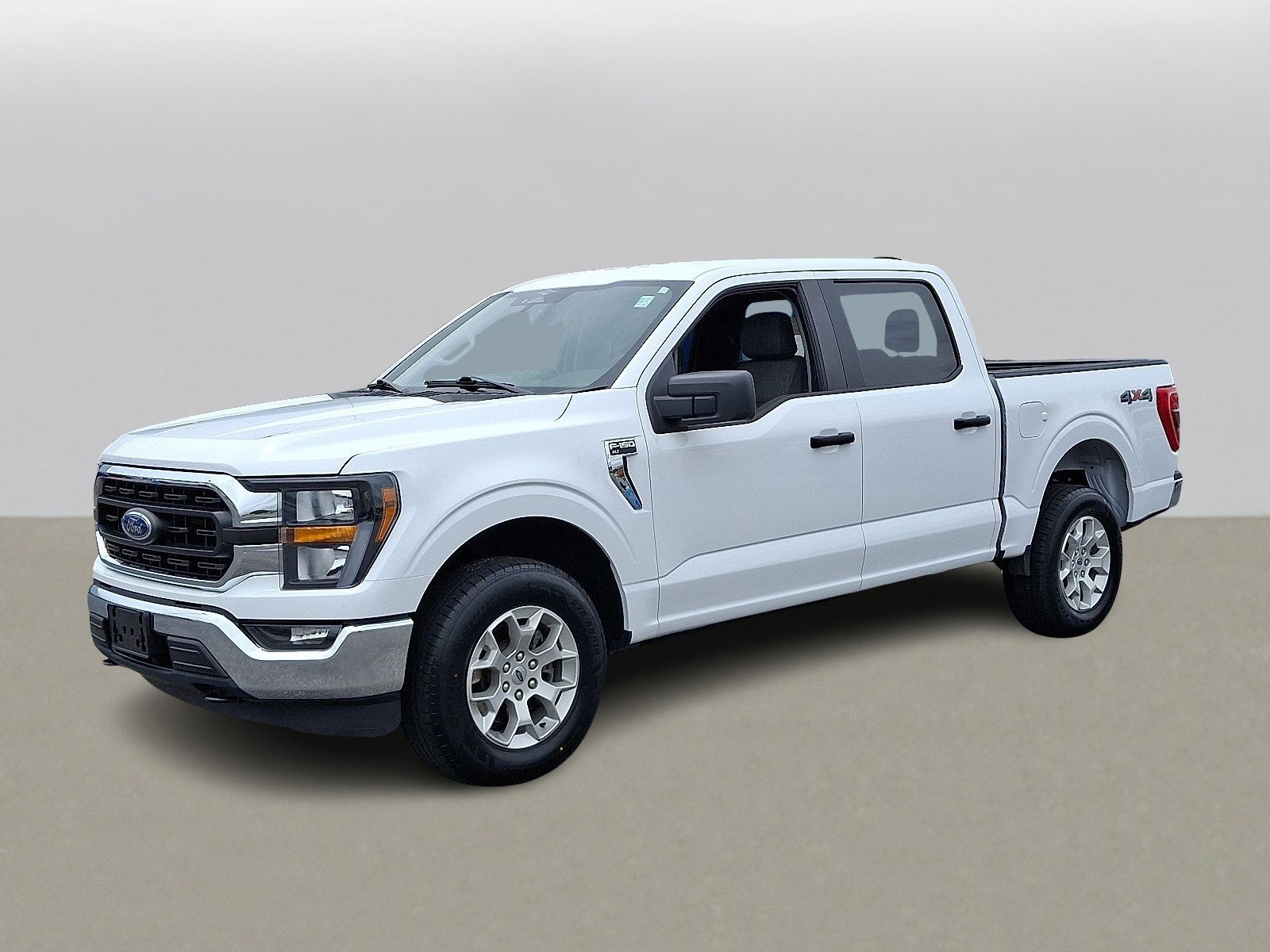 2023 Ford F-150 XLT photo 5