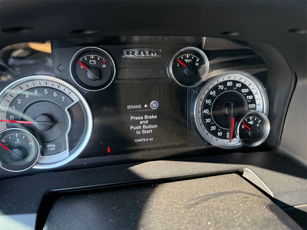 2016 Ram 1500 Laramie photo 3