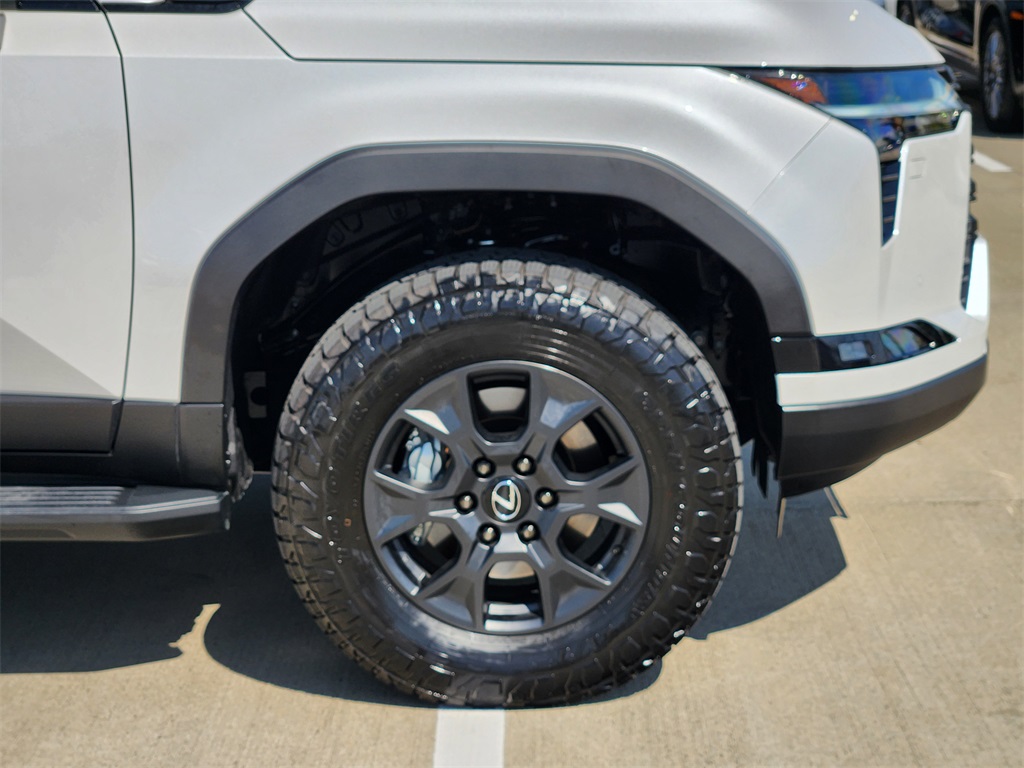 2025 Lexus GX 550 Overtrail photo 8