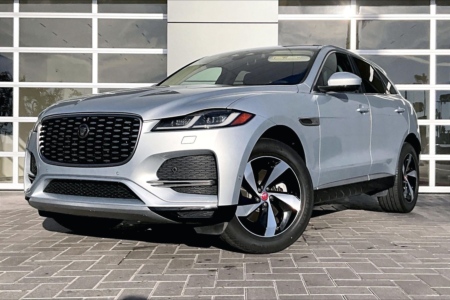 2021 Jaguar F-Pace S's photo