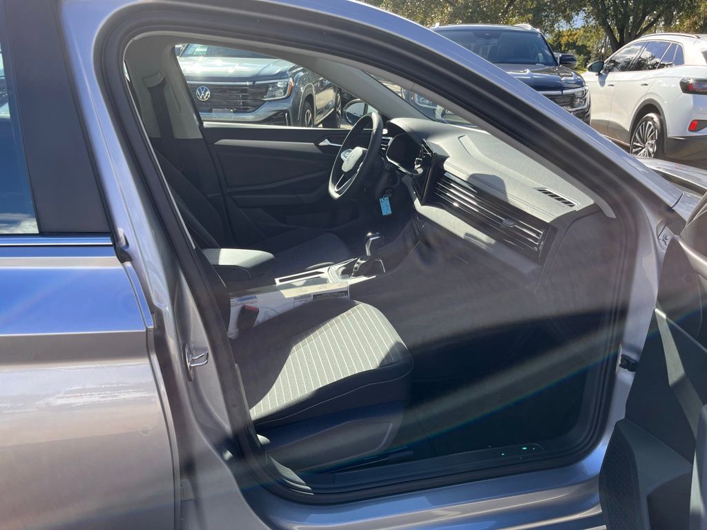 2026 Volkswagen Jetta 1.5T S photo 25