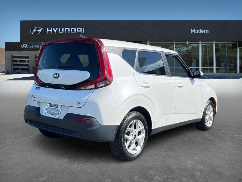 2020 Kia Soul S photo 3