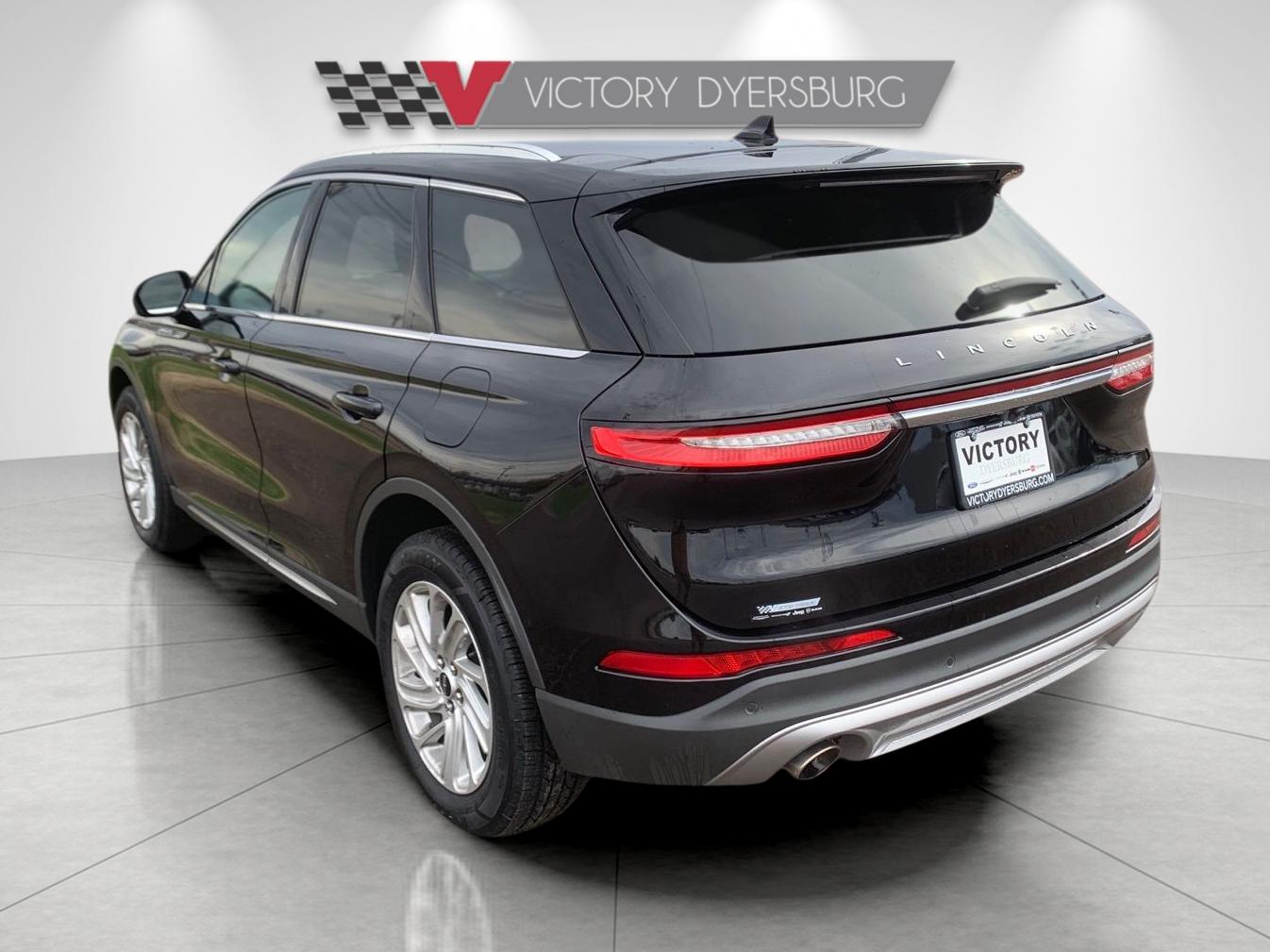 2021 Lincoln Corsair Standard photo 4