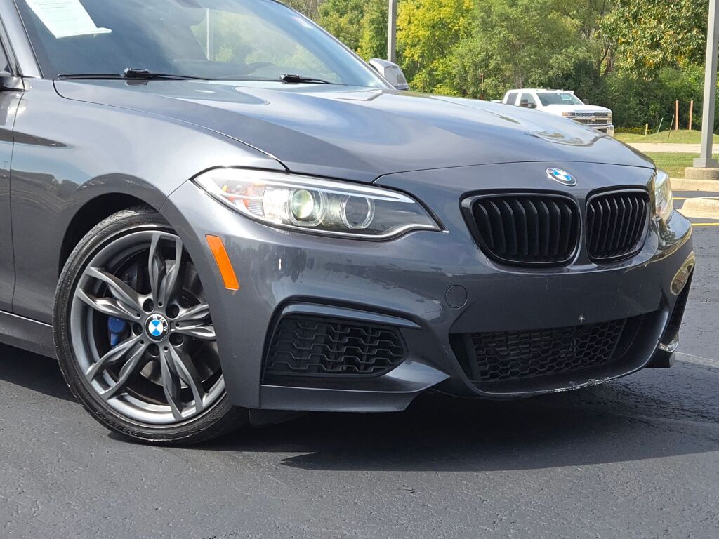 2016 Bmw M235i 2-Series photo 2