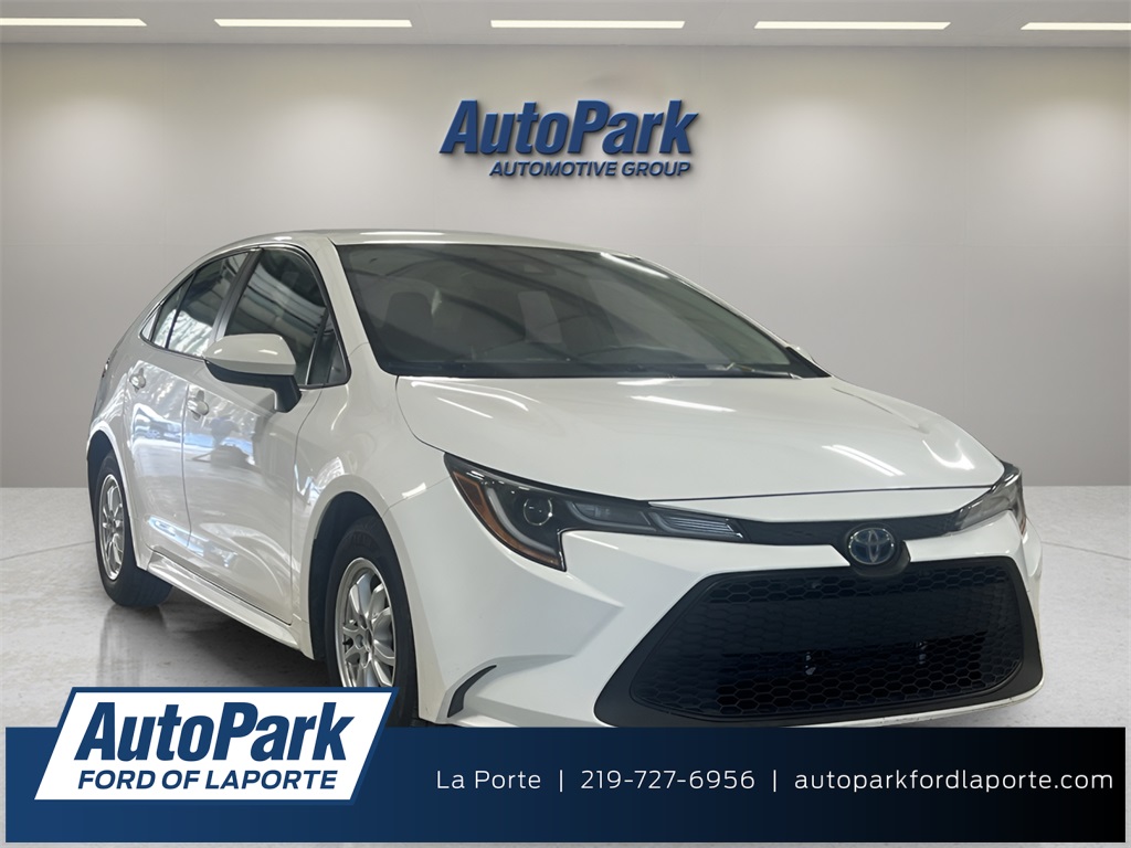 2022 Toyota Corolla LE's photo