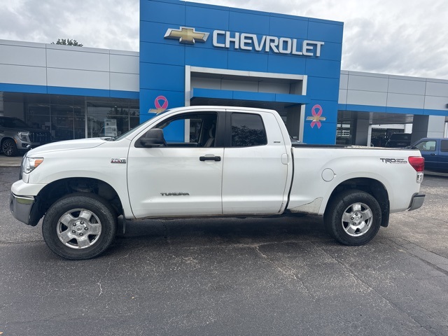 2008 Toyota Tundra SR5 photo 2