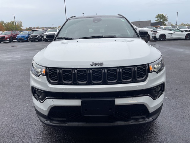 2026 Jeep Compass Limited Altitude photo 3