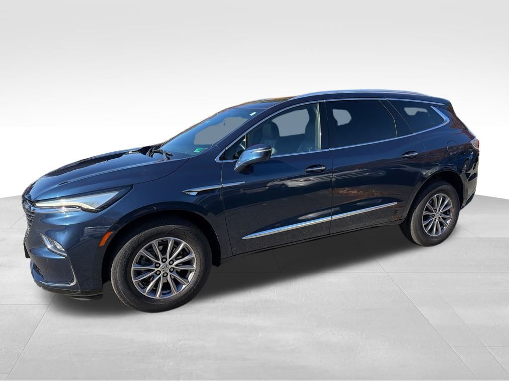 2023 Buick Enclave Essence photo 2