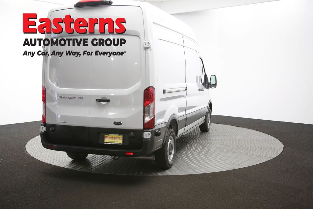 2024 Ford Transit photo 25