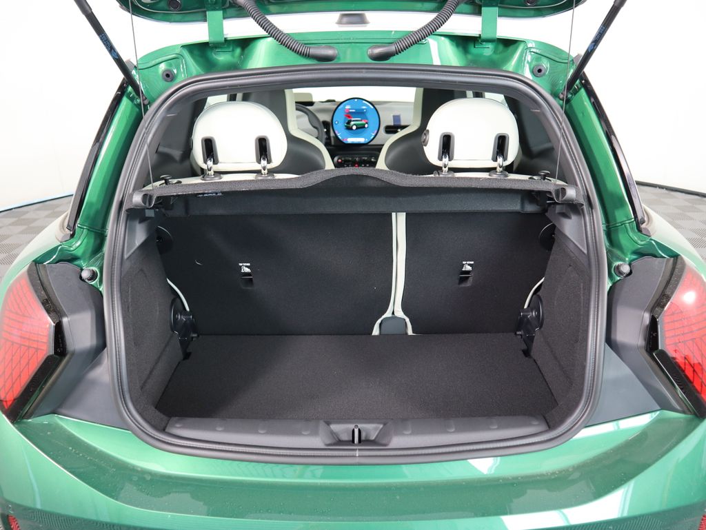 2025 Mini Cooper Signature photo 26