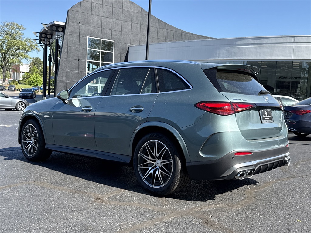 2025 Mercedes Benz GLC 43 AMG photo 3
