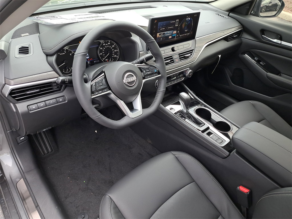 2025 Nissan Altima 2.5 SL photo 18
