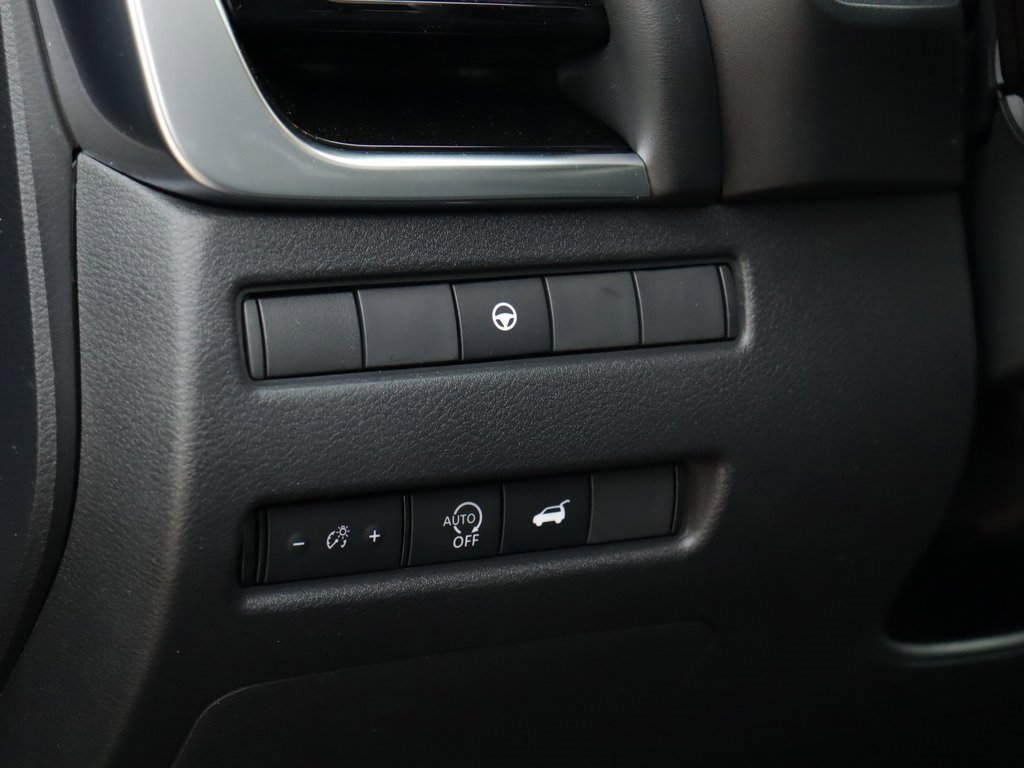 2023 Nissan Rogue SL photo 10