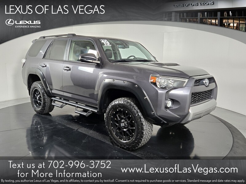 2019 Toyota 4Runner TRD Off-Road Premium's photo