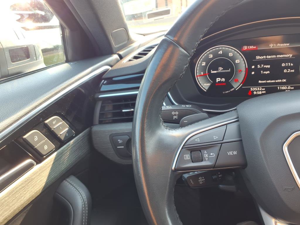 2023 Audi A4 S line Quattro Premium Plus photo 10