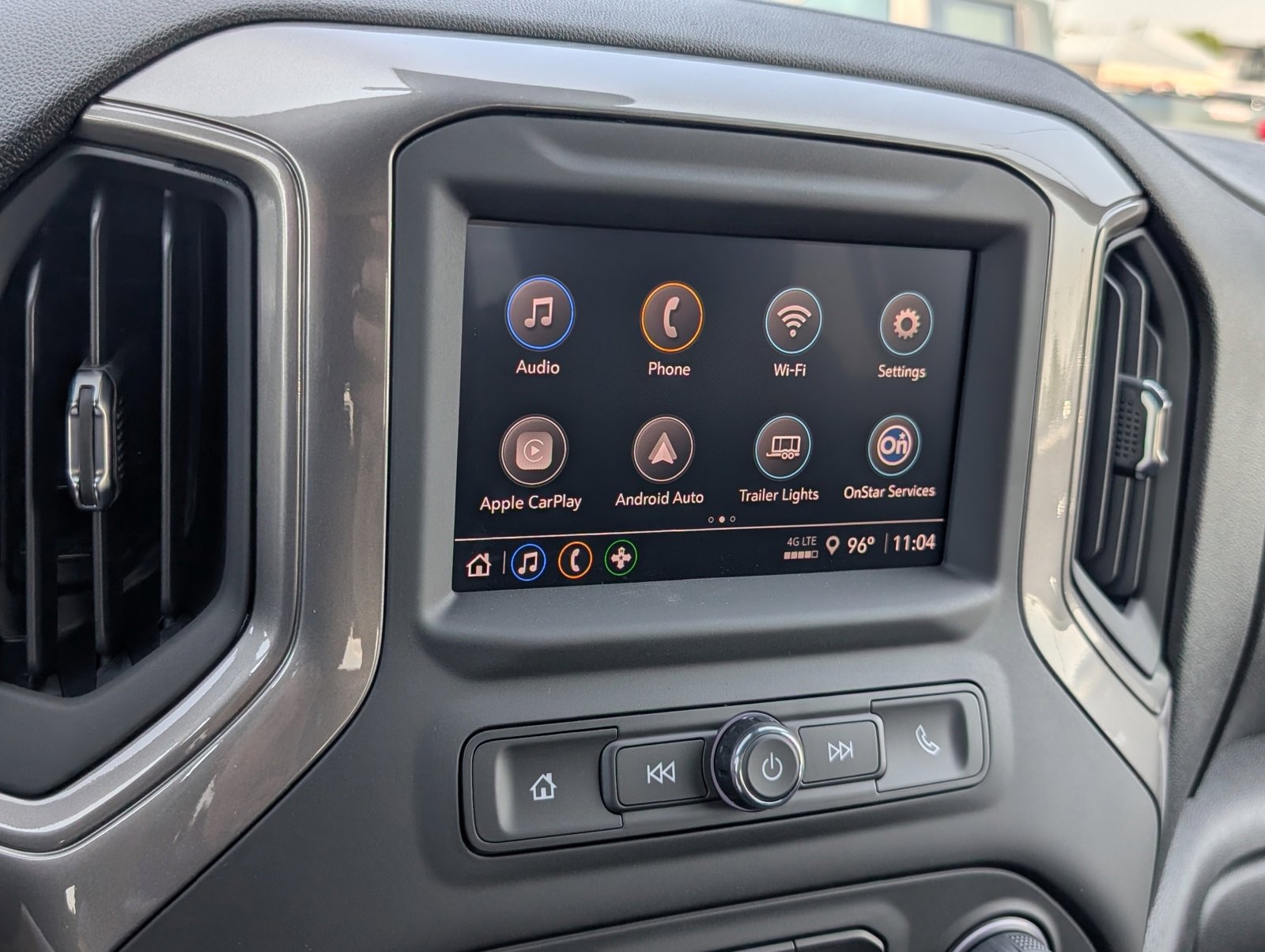 2025 Chevrolet Silverado 1500 Custom photo 10