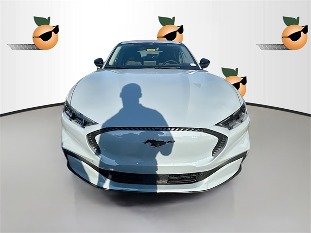 2025 Ford Mustang Mach-E Select photo 2