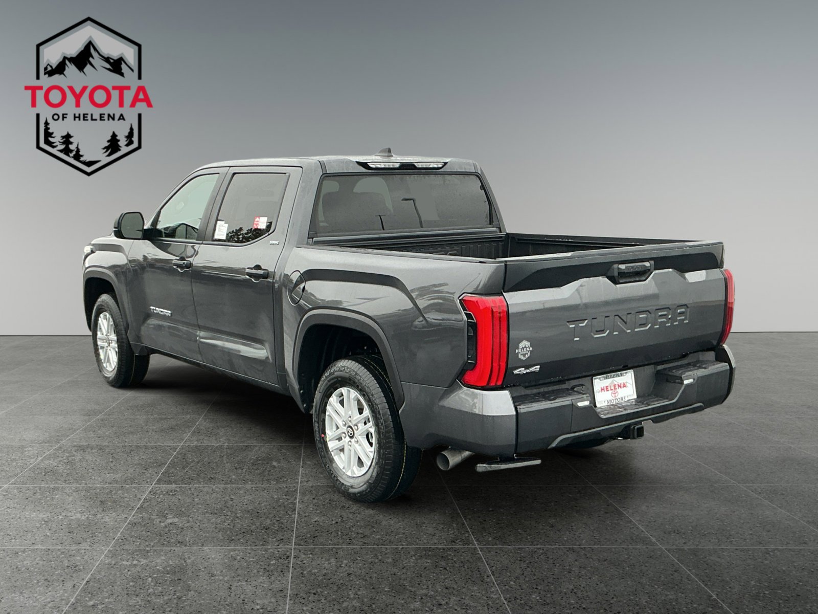 2026 Toyota Tundra SR5 CrewMax photo 3