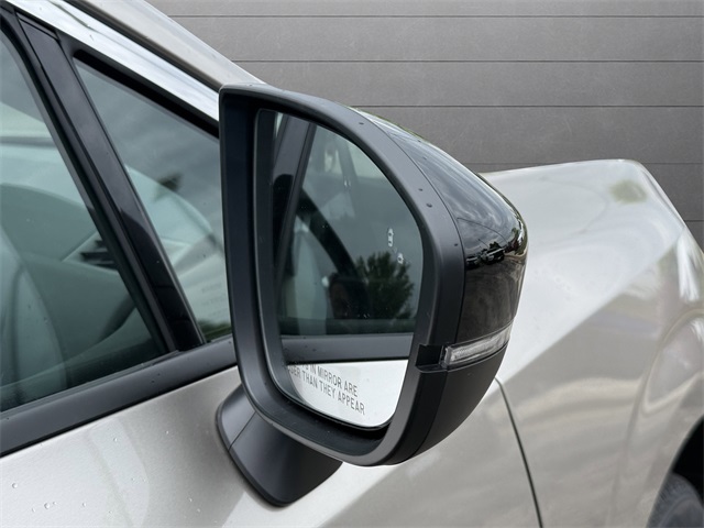 2025 Nissan Murano SL photo 19