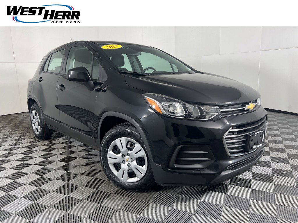 2017 Chevrolet Trax LS's photo