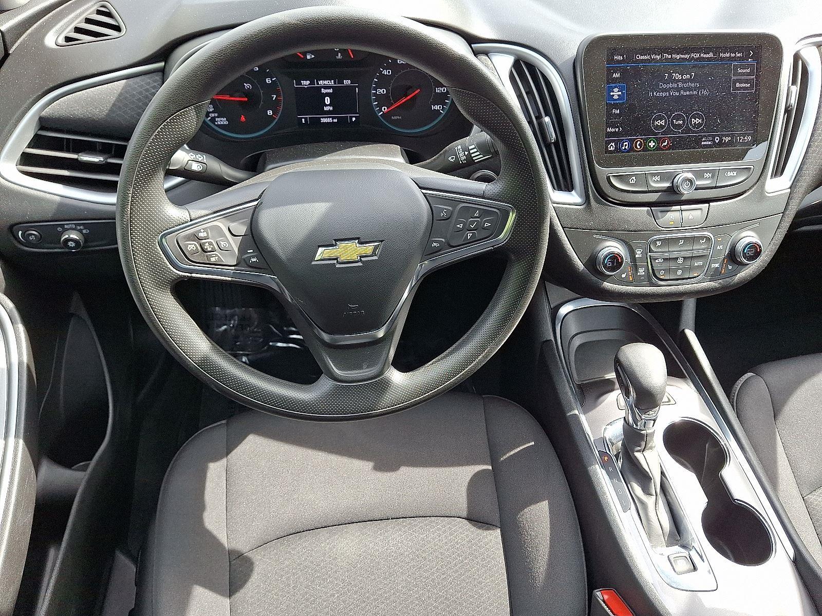 2023 Chevrolet Malibu 1LT photo 11