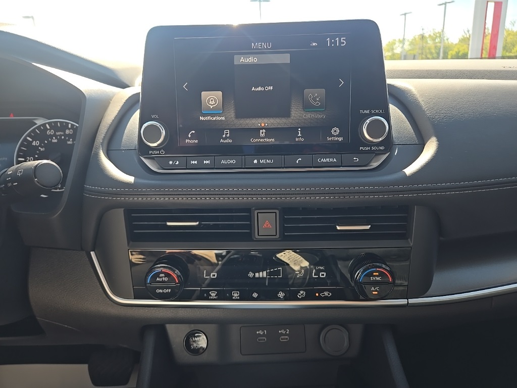 2026 Nissan Rogue SV photo 17