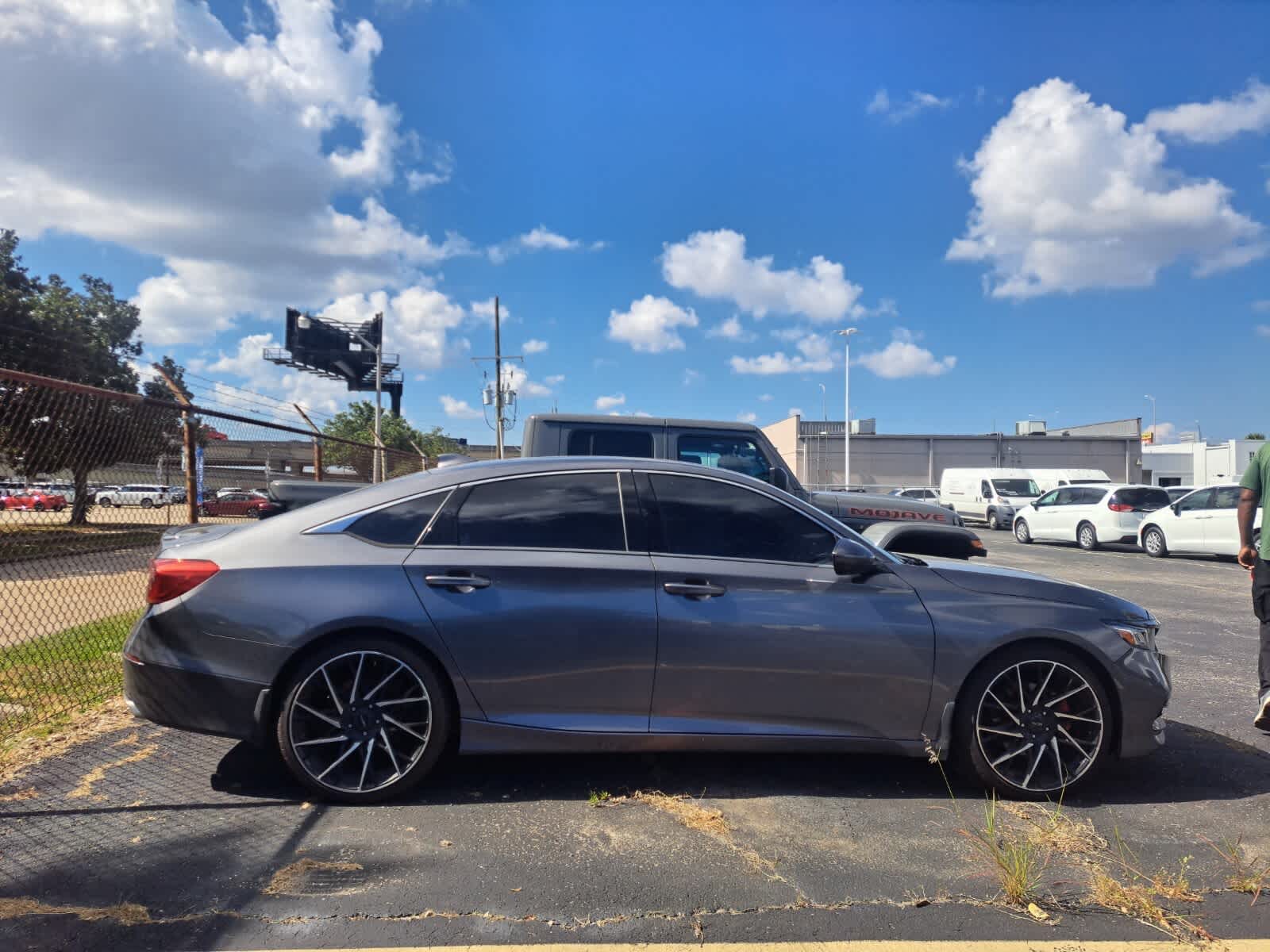 2020 Honda Accord Sport photo 3
