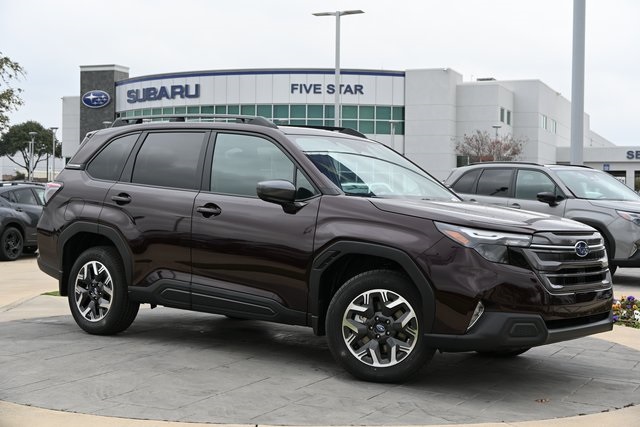 2026 Subaru Forester Premium's photo