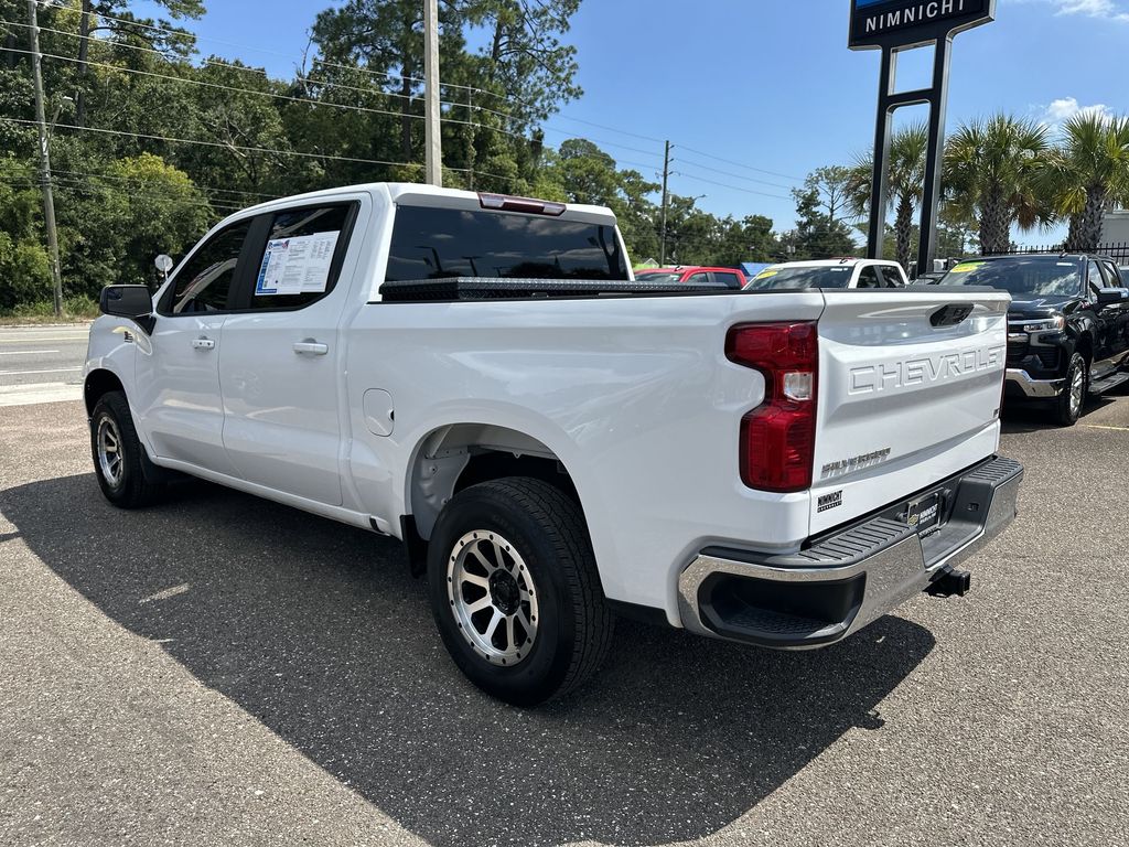 2023 Chevrolet Silverado 1500 LT photo 14