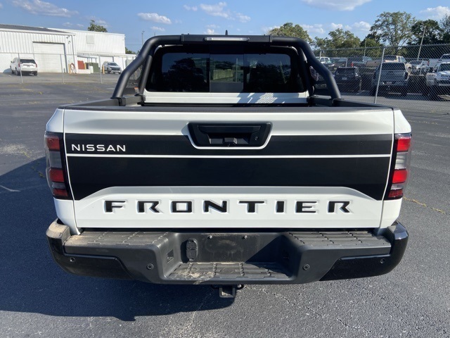 2024 Nissan Frontier SV Crew Cab photo 3