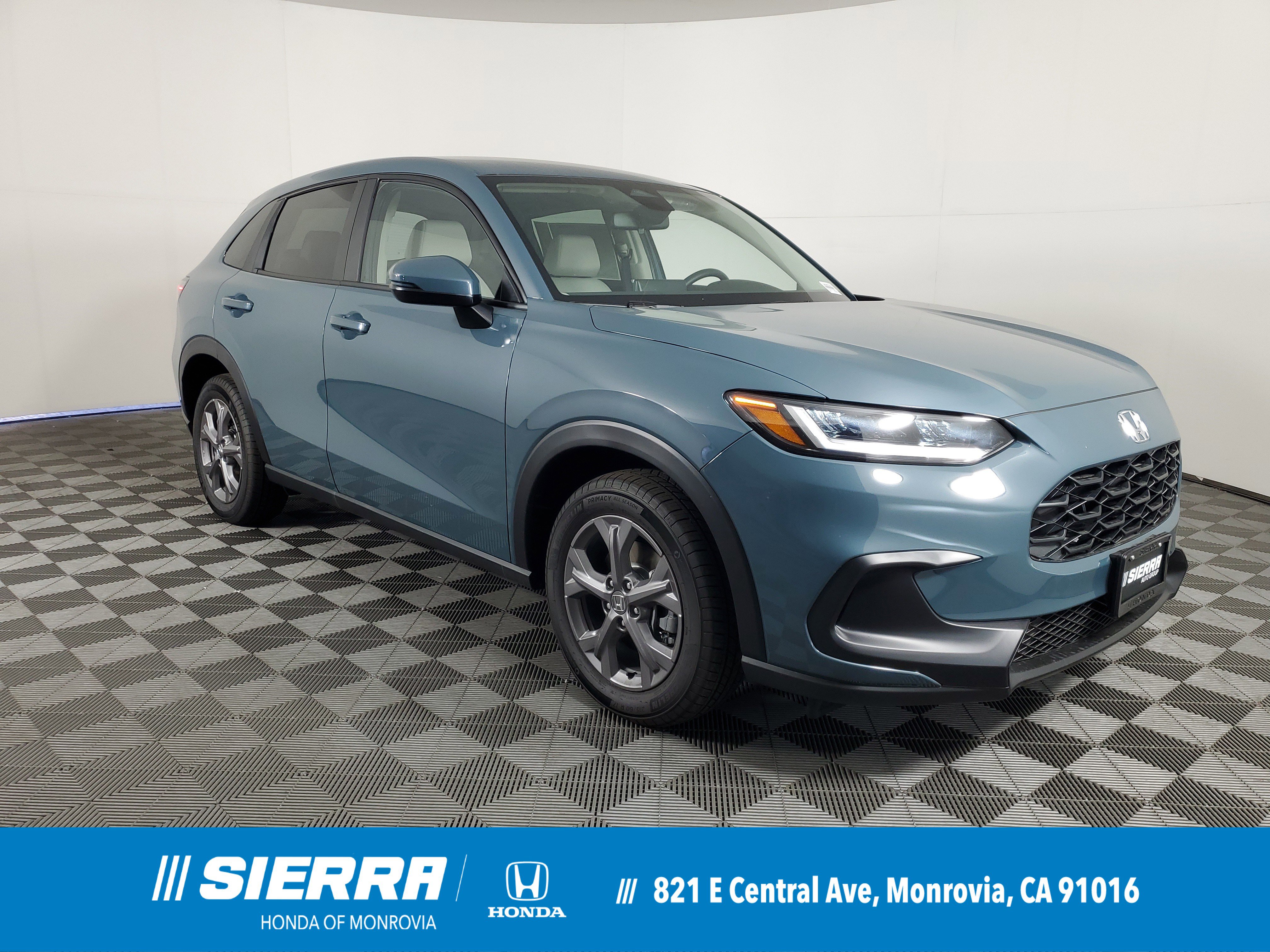 2026 Honda HR-V LX's photo