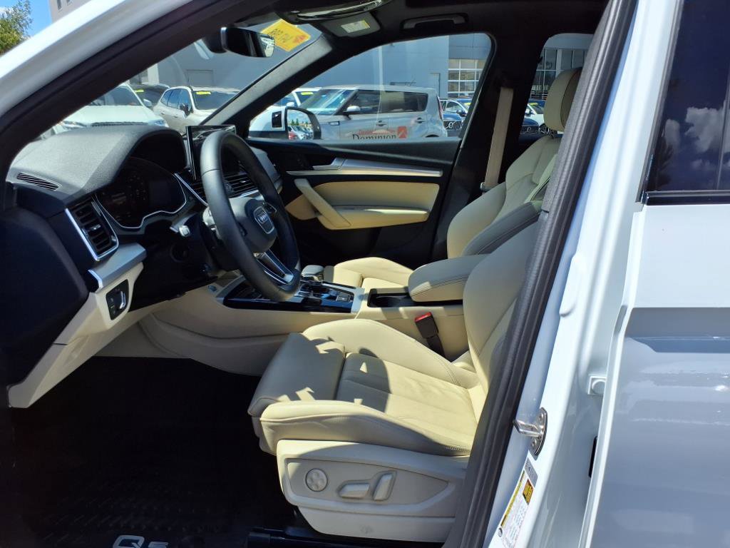 2025 Audi Q5 S line Premium photo 10