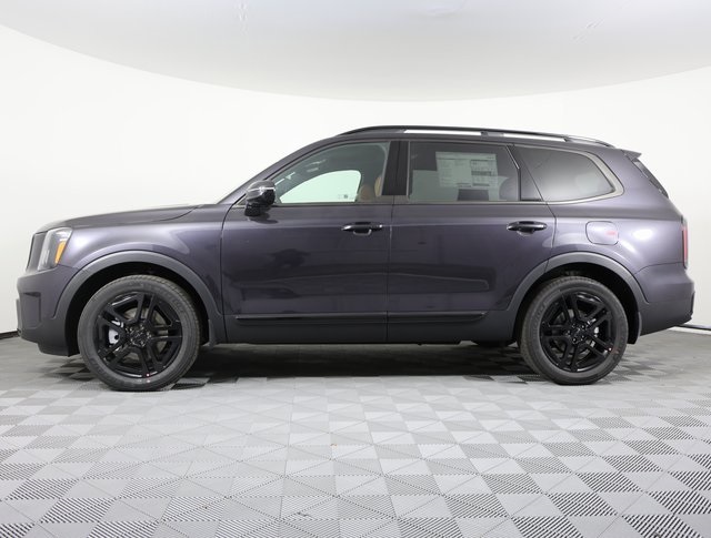 2025 Kia Telluride SX Prestige X-Line photo 3
