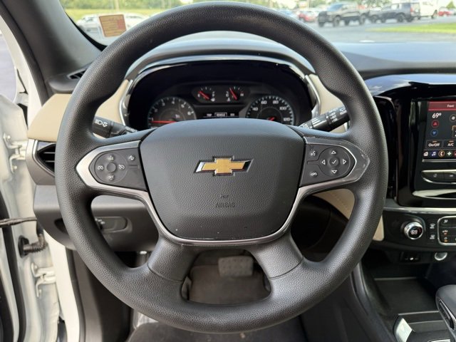 2023 Chevrolet Traverse LS photo 19