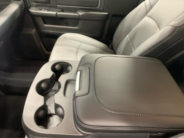 2025 Ram 2500 Tradesman photo 11