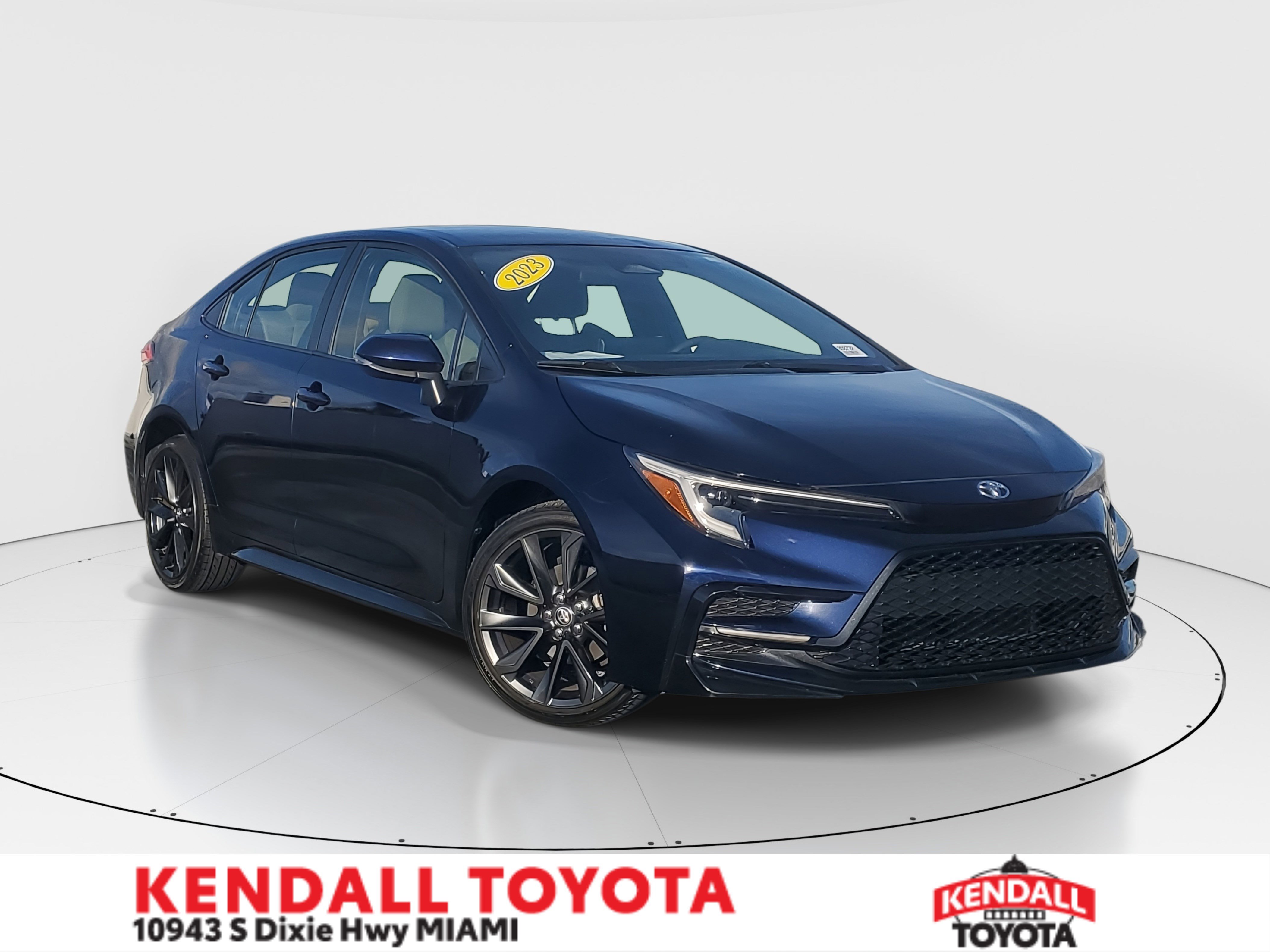 2023 Toyota Corolla SE's photo