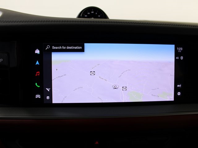 2025 Porsche Cayenne photo 14