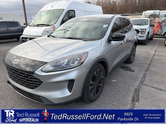 2021 Ford Escape SE's photo