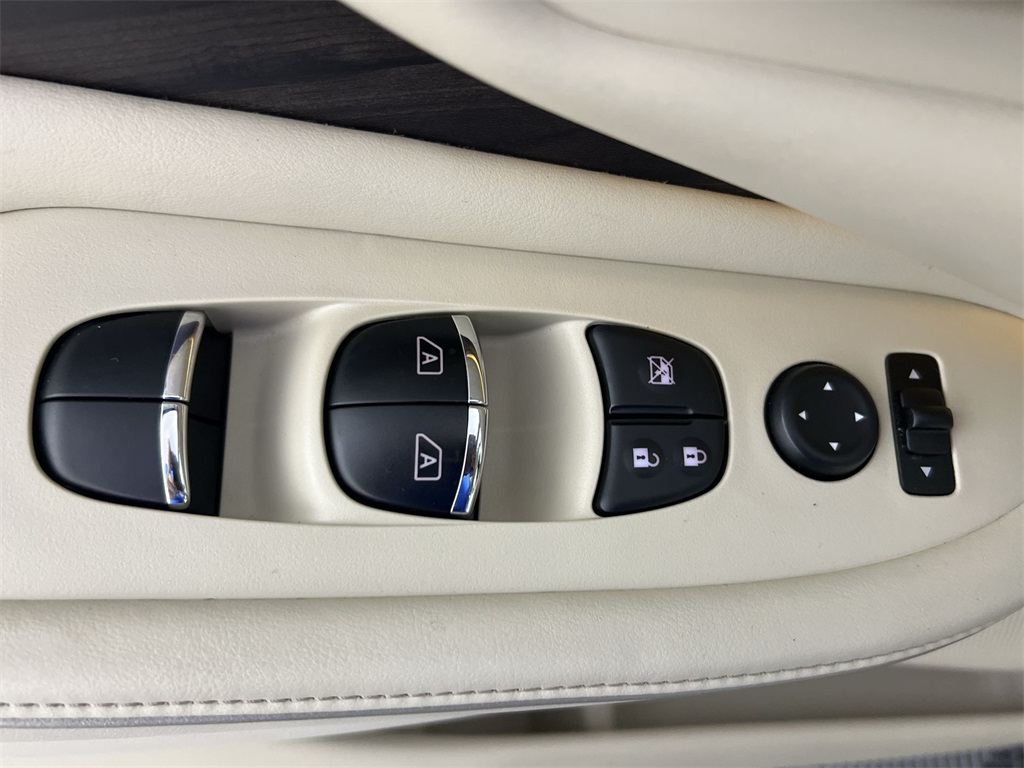 2019 Nissan Murano Platinum photo 14
