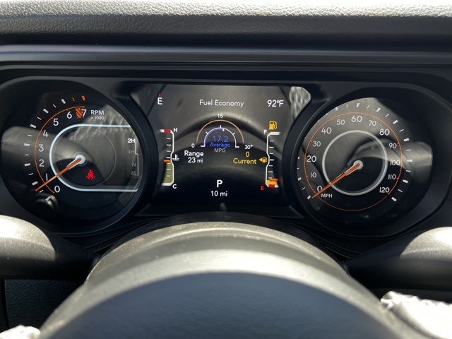 2025 Jeep Gladiator Willys photo 9